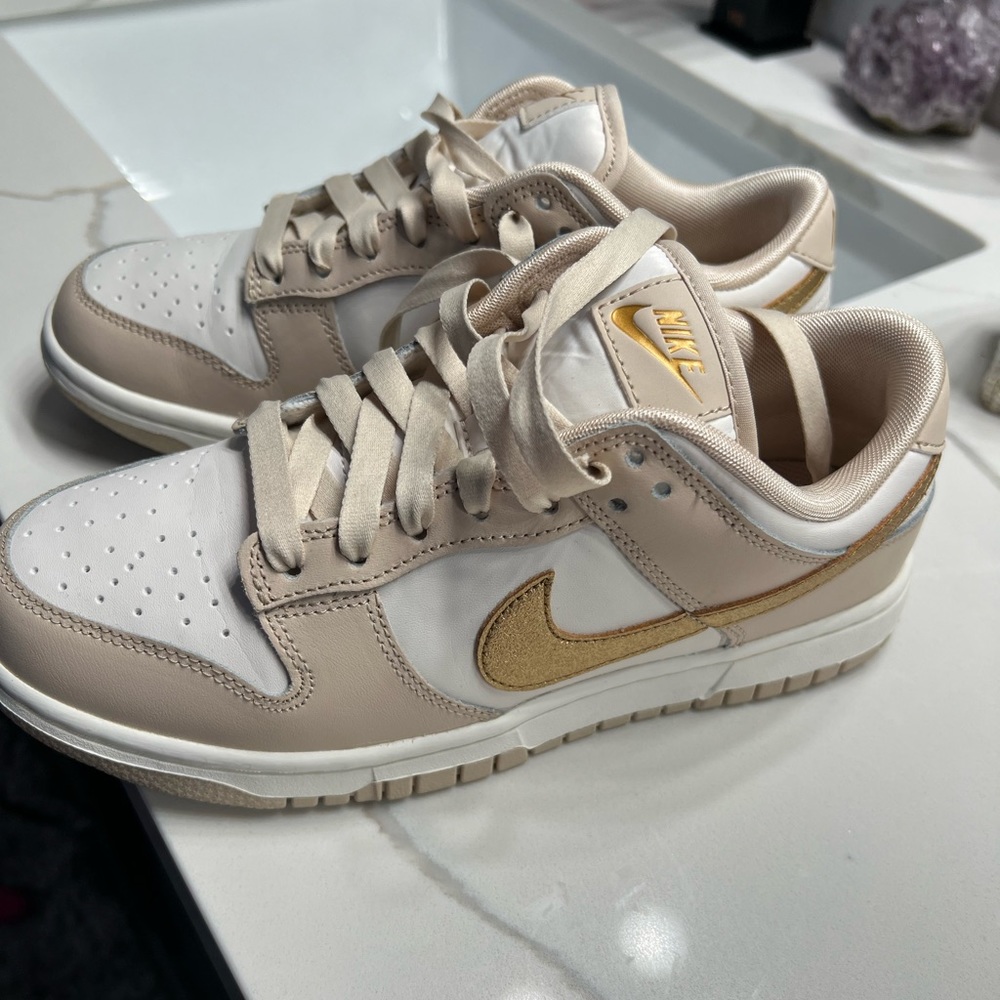 Nike Gold Dunks